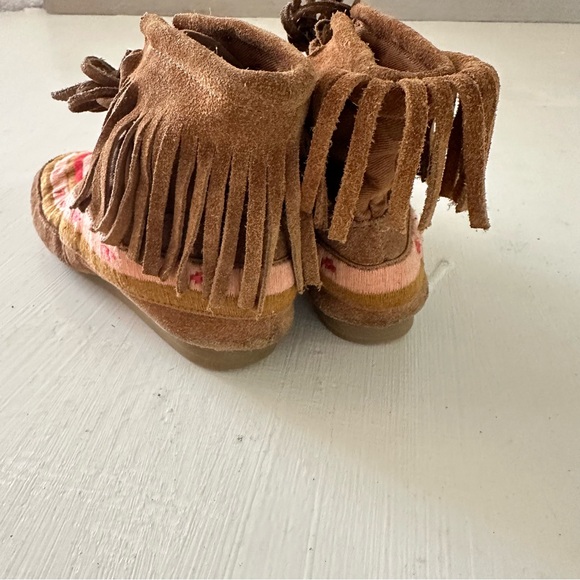 Zara Native Toddler Suede Boots Size 28/29 (10.5). - Picture 3 of 8